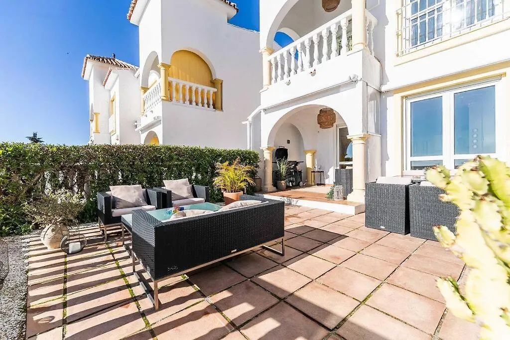 فيلا 87-Townhouse With Stunning Views, ميخاس بيت للعطل