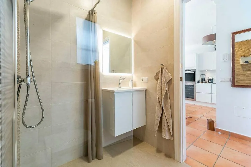 فيلا 87-Townhouse With Stunning Views, ميخاس